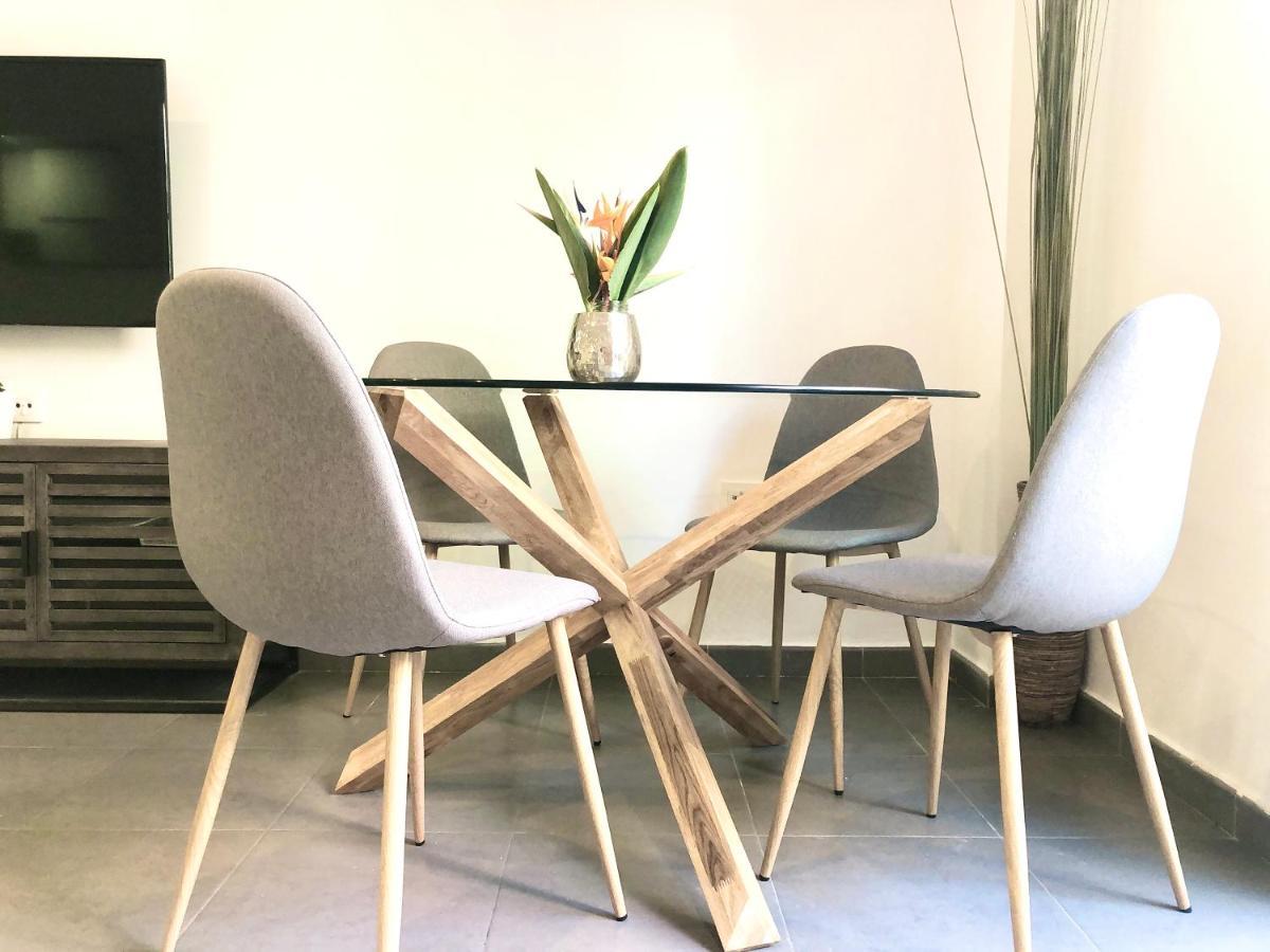 Varela Apartamentos B Málaga Exteriör bild